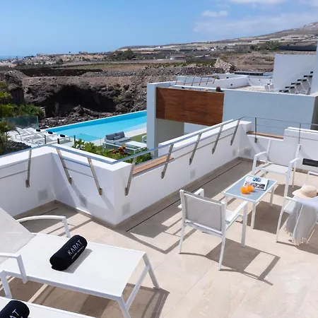 Villa Karat *
