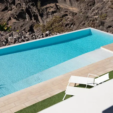 Karat Villa