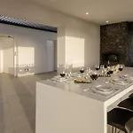 Vila Karat *